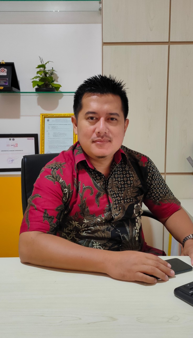 Akto Hariawan 
S.Kom., M.Si.